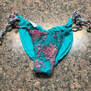Beach bunny bikini bottoms
